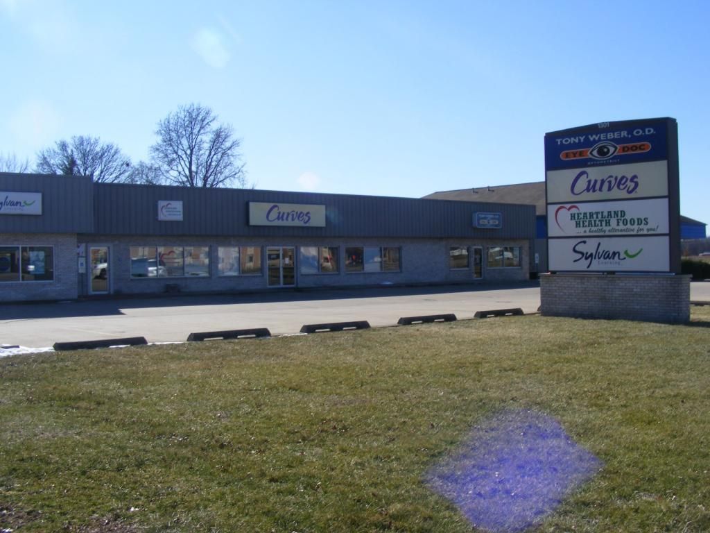 1301 W Evergreen Ave, Effingham, IL 62401